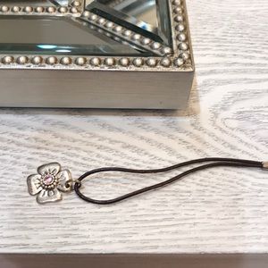 Authentic Pandora flower key